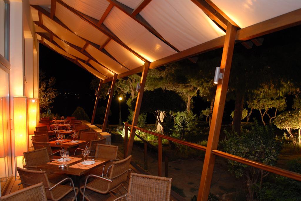 Karystion Hotel Karystos  Buitenkant foto
